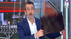 גיא לרר עם שטריימל, צילום: מסך, ערוץ 13